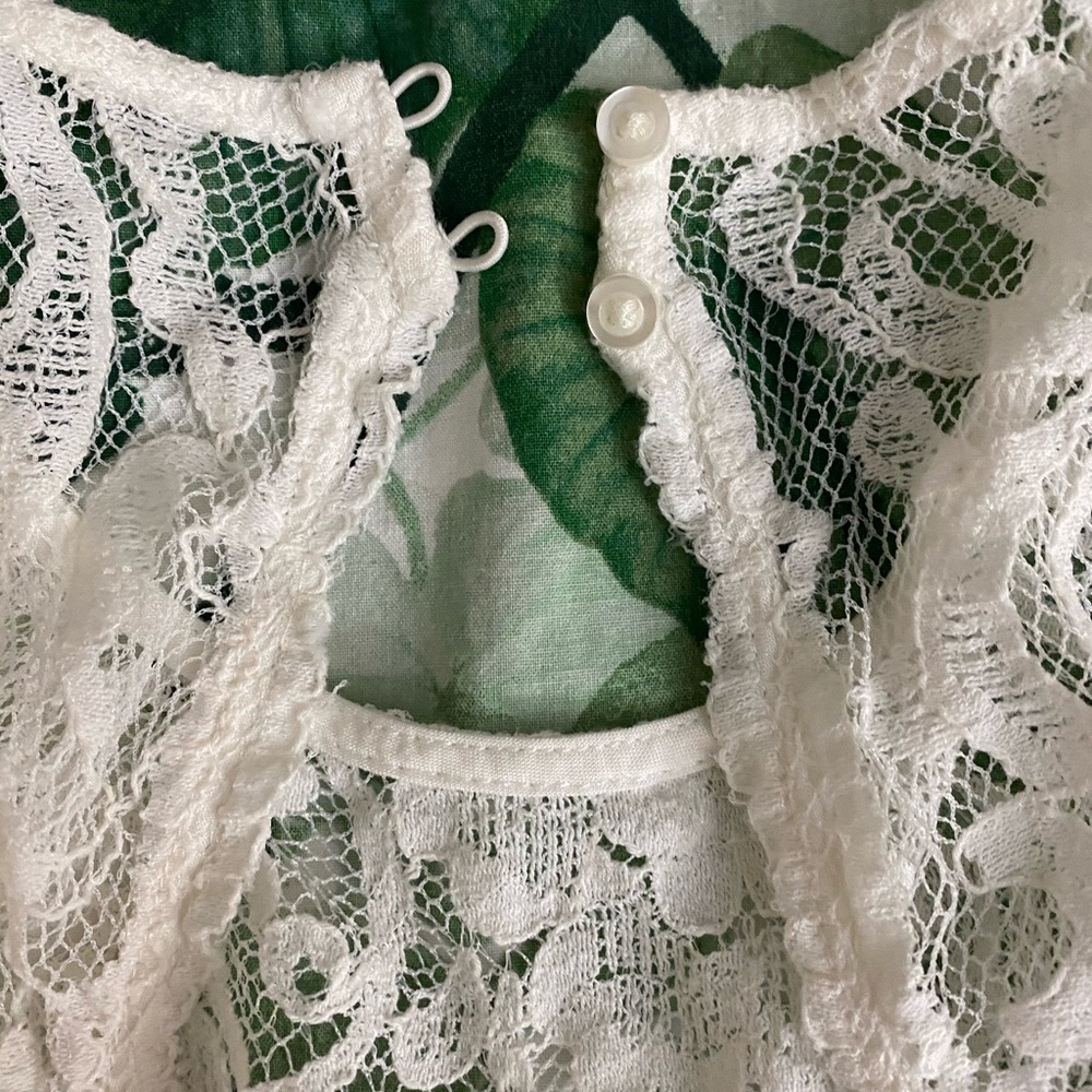 Price firm: Hollister white lace halter mini dress - Picture 7 of 8